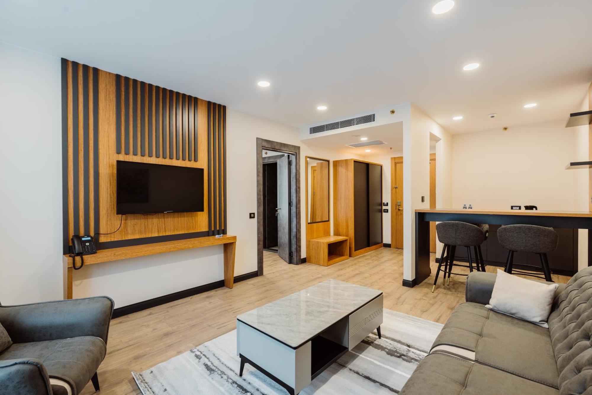 Best Western Plus Батумі Екстер'єр фото